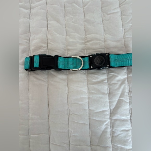 Other - NWT AirTag Dog Collar, IP68 Waterproof Air Tag Holder, Reflective, teal color